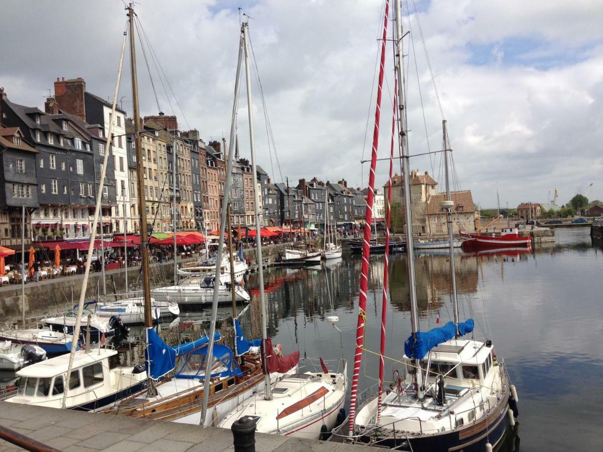 Un Petit Nid A Honfleur Lejlighed Eksteriør billede